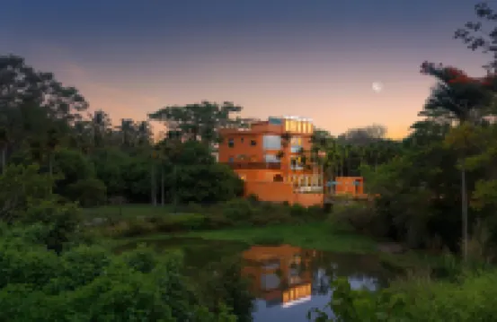 Nanxiang Shushan Homestay (Sanya Nanshan Temple Nanshan North Station Branch) Hotels near Sanya Nanshan Cultural Tourism Zone