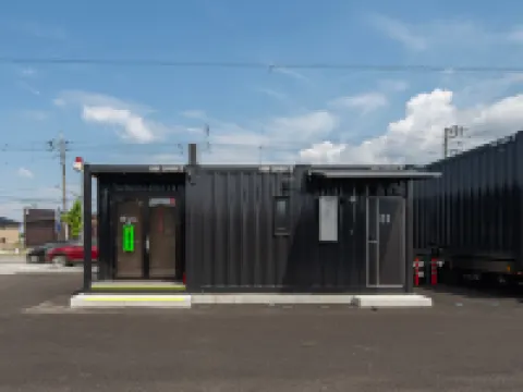 HOTEL R9 The Yard 甲府 鄰近山梨學院大學的酒店