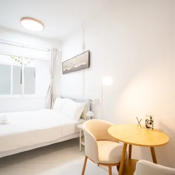 โรงแรม ZJ(ตัวเมืองภูเก็ต) โรงแรมใกล้แม่พร