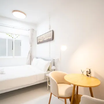 ZJ House(Phuket Town)