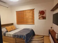 MH Blueberry suite