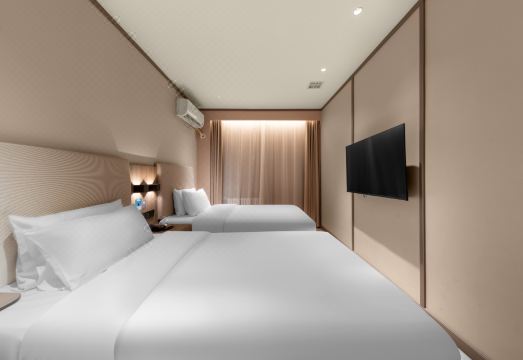 HanTing Hotel (Jinan Baotu Spring) Hotel Overview