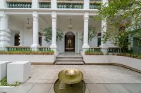 Yuhai Little White House Hotel Hotels near Kulangsu
