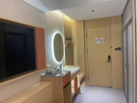 Tuke Qingju Hotel (Chifeng Linxi No.1 Middle School Branch) Hotels in Linxi