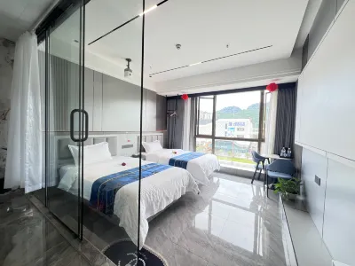 Dengfeng Movie Homestay (Ya'an High-Speed Rail Station) Hotels in Ya'an Railway Station Area