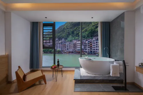 Zhenyuan Zhanyun River View Luxury Homestay Hotels in Zhenyuan