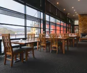 Oaks Lake Crackenback Resort - servizio colazione