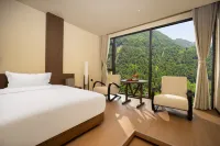 Hailuogou Yunman Warm Resort Hotel - balcony