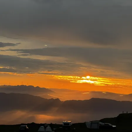 Guanxingping Campsite (Wumeng Grass Plain)