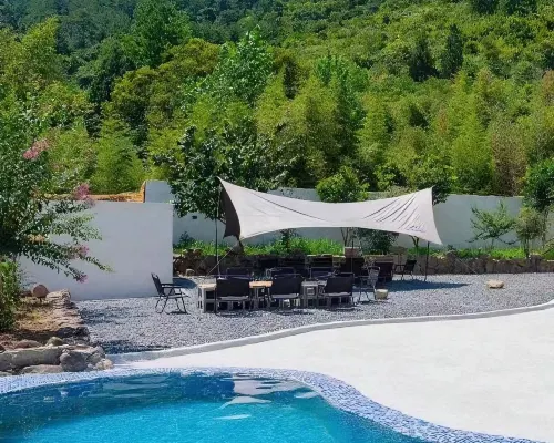 Under Persimmon Trees · Fam&Team Retreat·Pool·Pet Stay (Tonglu OMG Park Branch) โรงแรมในถงหลู่