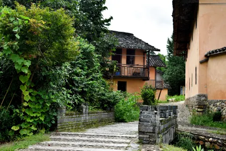 DNA Aesthetic Homestay · Ancient Village Отели в г. Цюаньнань