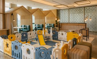 Xianxia · Cloud Season | Courtyard Vacation Pool Resort