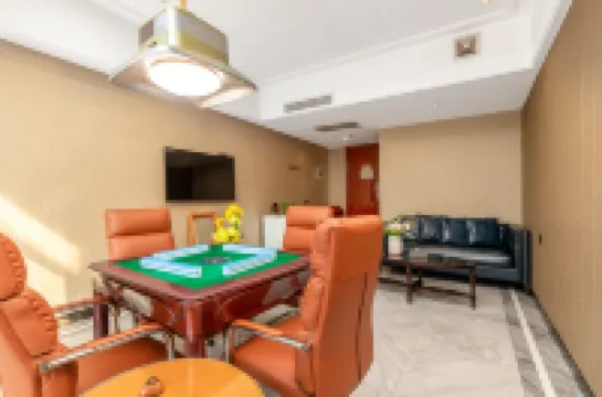 โรงแรมเฮิงฟู่ (ลิ่งหนาน เทียนตี้ โอเรียนทัลพลาซ่า)