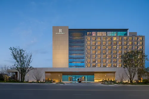 Renaissance Hotel Korla Hotel a Korla