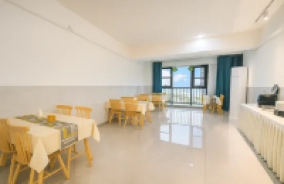 華熙玻尿酸酒店（上饒高鐵站店）