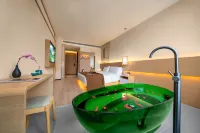 Cat's Distance YOUNG·IS·FASHION Hotel (Datong Ancient Town Parkson Plaza Branch)