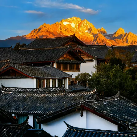 Manty House (Lijiang) Отели рядом с достопримечательностью «Павильон Вангу»