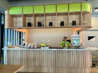 Maxone Dumai - Riau - Træningscentre