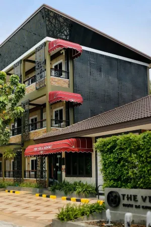 The Vega Resort Отели рядом с достопримечательностью «Paradise Ocean View Condominium»