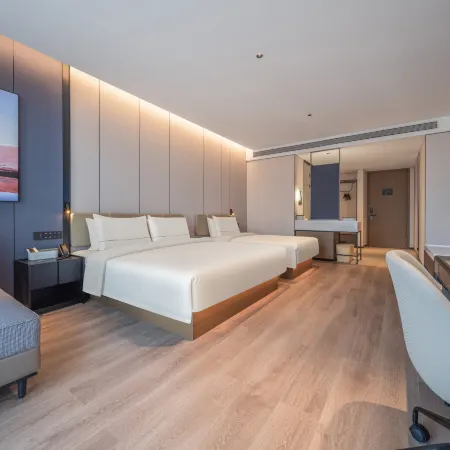 Atour Hotel, Swan Lake Scenic Area, Korla People's Square
