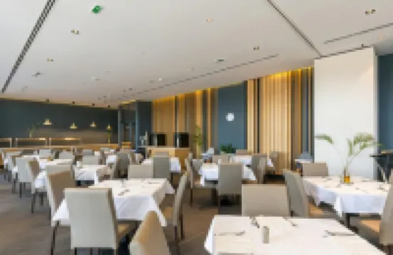 Baiyue • S360° Urban Starry Sky Hotel (Guangzhou Zhujiang New Town Tiyu Xilu Subway Station)