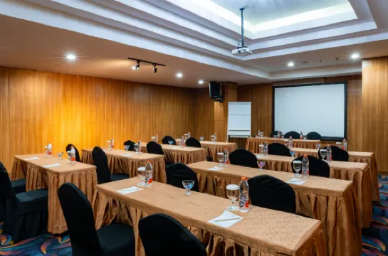 Sotis Residence Pejompongan Dành cho công việc Photos