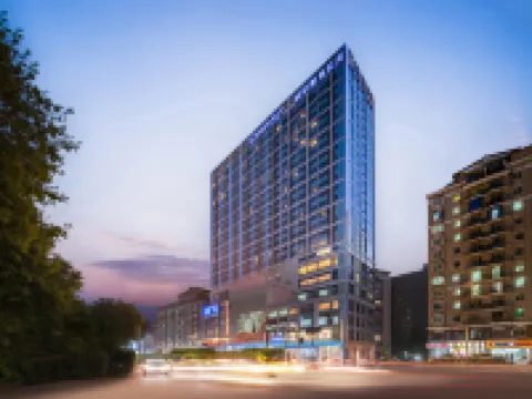 Somerset Wusheng Wuhan Hotels in 