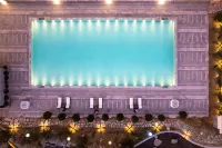 Wyndham Lijiang Yulong Hotel(Lijiang Railway Station) - Rooftop Pools