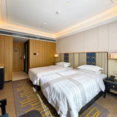 Jinjiang Metropolo Hotel (Xinyang Jigongshan Scenic Area)