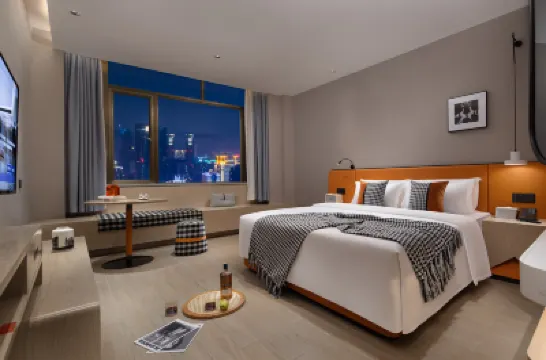 Xunmeng Movie Hotel Hotels in Xinhua District