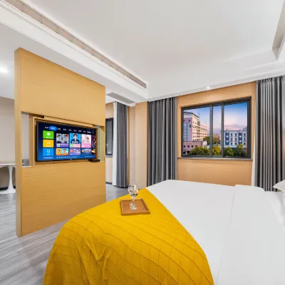 Home Inn UP Huayi Zhilv Hotel (Quzhou Longyou, Damaonan Historical and Cultural Street Store Hotels near Gumiecheng Ecological Park