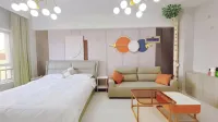 Chujian Audio-visual Apartment (Mudanjiang Wanda Plaza)