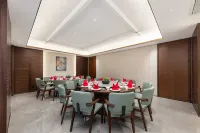 Joyous Hotel