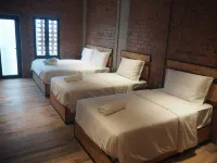 Brick Box Family Hotel Ipoh - balcon