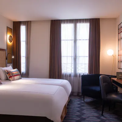 Mom'Art Hotel Отели рядом с достопримечательностью «Концертный зал Le Trianon»