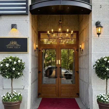49 Park Villa