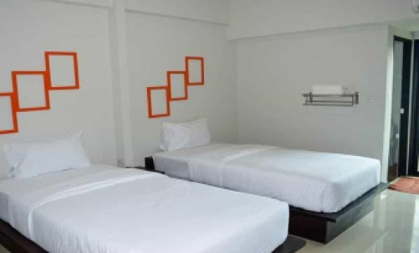 Soi 4 Service Residence
