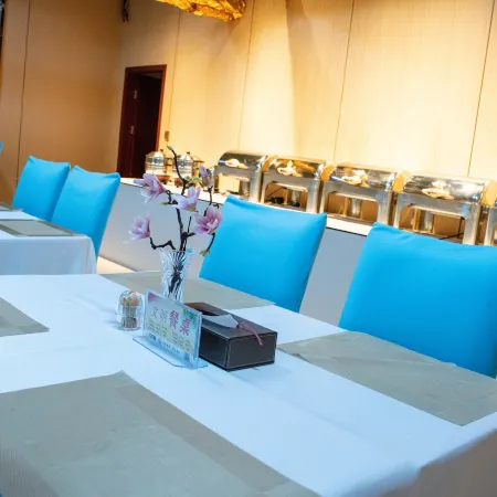 Mingshihui International Hotel (Cultural Plaza Municipal Government Branch)