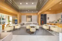 Jinjiang Inn Select Hotel (Qinzhou High-Speed Rail East Station) - 3-Star