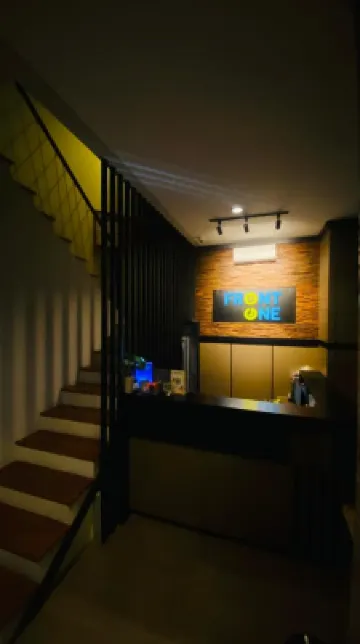 Front One Budget Semarang Hotels near Java Supermall