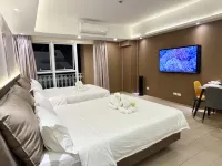 Venice Luxe Condo (Maximum 3 Adults+Kids) w/65"TV - Balkoner
