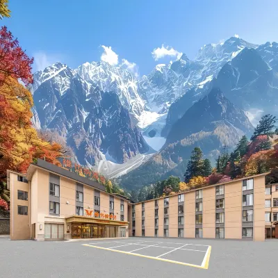 Vienna Hotel (Jiuzhaigou Eternal Love Scenic Area Branch) Hotels near Jiuzhai Tibetan and Qiang Intangible Cultural Heritage Museum