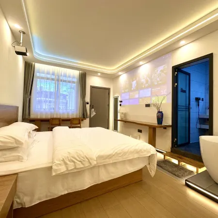 Dali Qiancheng Yunjia Qingyuan Boutique Stay (Dali Ancient City South Gate)
