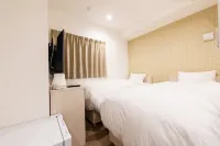 Hotel the One Shinimamiya - homestay