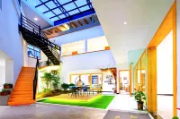 Shangri la Jianyi light luxury intelligent B & B - parcheggio