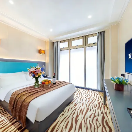 TOWO Premium Hotel (Qinghai Sports Center Wanda Plaza Branch)