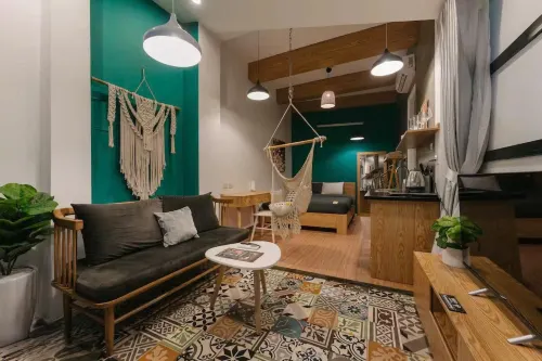 UNIQUE Creative & Apartment in Old Town