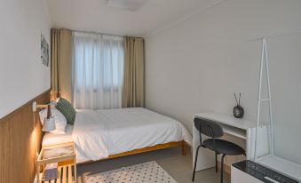 Banwoldang Stn 3min, Table for 6, Hotel bedding, 8pm Check-in, Luggage Storage, Rooftop #Dongseongro