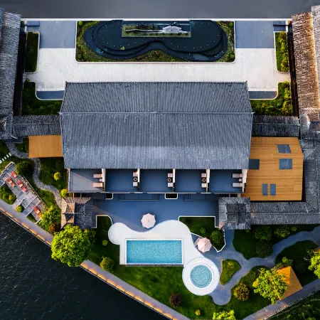 Ting Yue Xin Su (Libo Moon Lake Wetland Park Store)