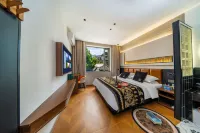 Pinyue Design Hotel (Xuan'en Wenlan Bridge) - Airport Shuttle